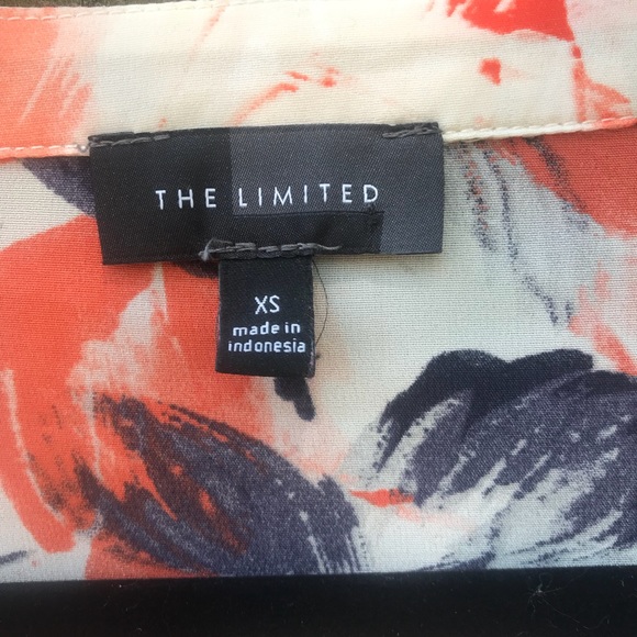 The Limited Floral Top - Picture 3 of 3